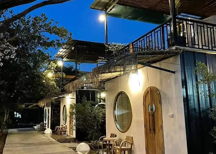 Free Tribe Nudist Resort