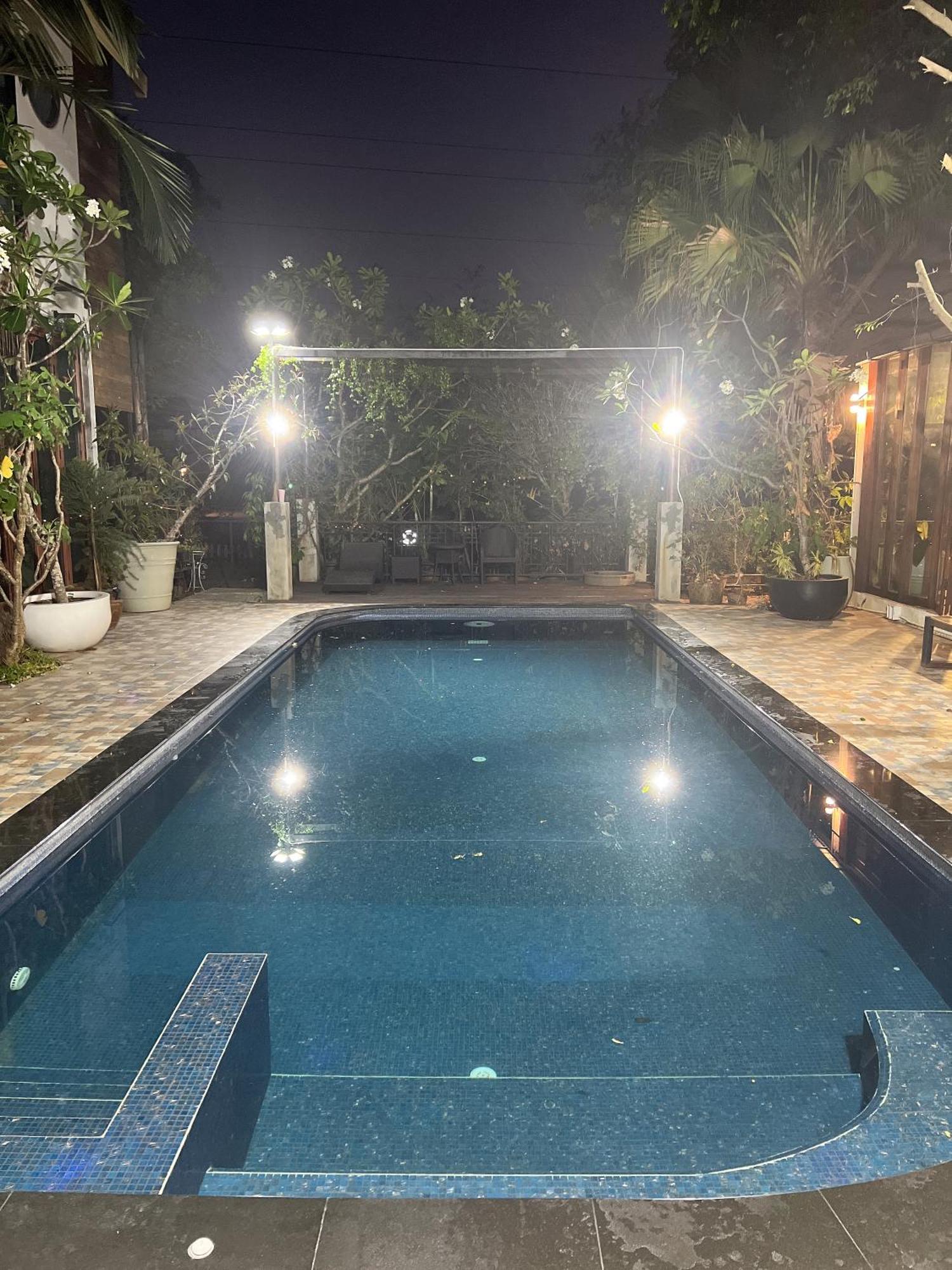 Free Tribe Nudist Vakantiehuis